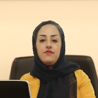 کبری دشتی
